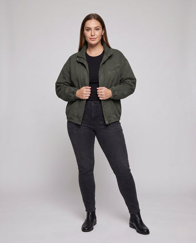 Unisex Oversize Utility-Feldjacke mit Stehkragen, verdeckter Druckknopfleiste und elastischem Saum