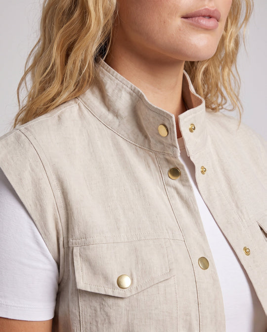 Product 16022347415882 - close_up_detail