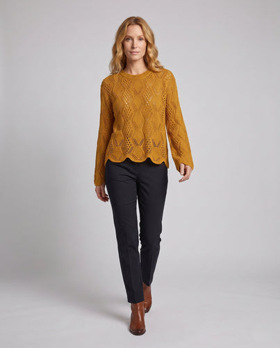 Damen Feinstrickpullover mit Ajourmuster, Rundhalsausschnitt und geschwungener Saum Nord Taschen