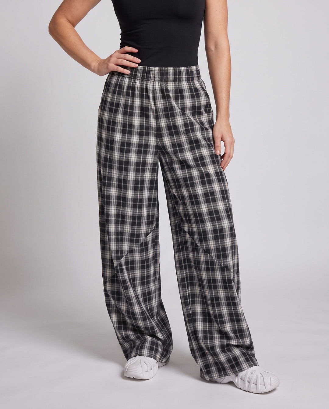 Product 16025134137674 - lower_body