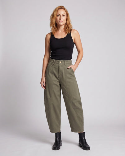 Damen Weitgeschnittene Utility-Hosen Nord Taschen