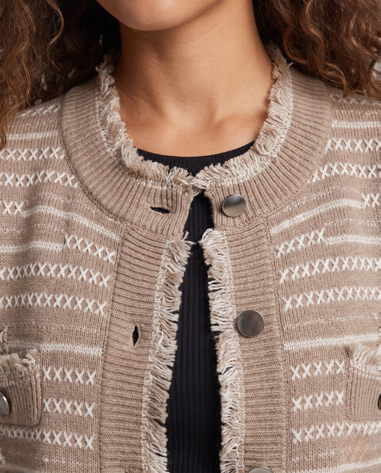 Product 16033014645066 - close_up_detail