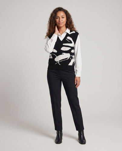 Damen Ärmellose Strickweste mit tiefem V‑Ausschnitt und abstraktem Jacquardmuster Nord Taschen