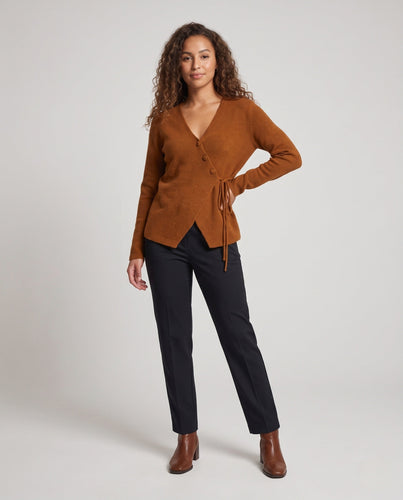 Damen Asymmetrische Wickel‑Strickjacke mit V‑Ausschnitt und seitlicher Kordelbindung Nord Taschen