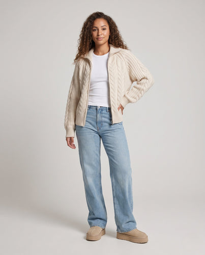 Damen Boxy-Zopfstrickjacke mit kurzem Schnitt, Frontreißverschluss und breitem Stehkragen Nord Taschen