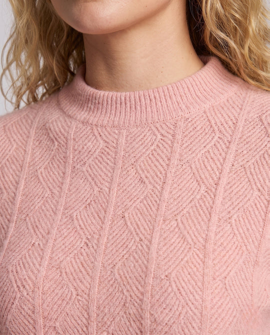 Product 16033018642762 - close_up_detail