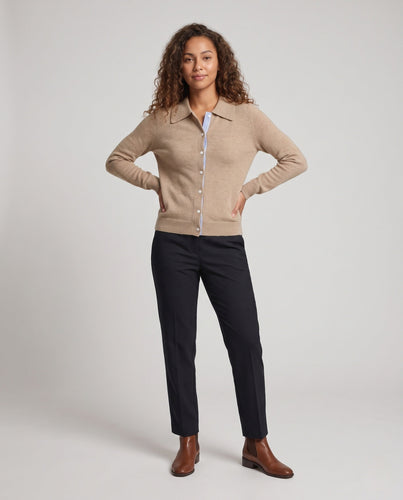 Damen Feiner Feinstrick-Cardigan mit Hemdkragen und dezenter Knopfleiste Nord Taschen