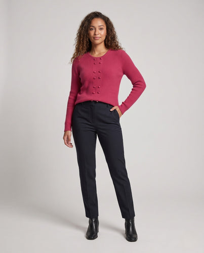 Damen Feiner Rippstrick-Pullover mit dekorativer Knopf‑Bommelpasse und Rundhalsausschnitt Nord Taschen