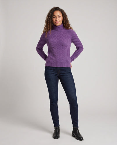 Damen Feiner Rollkragenpullover in Mohair‑Optik mit Ajour‑Front und gerippten Ärmeln Nord Taschen
