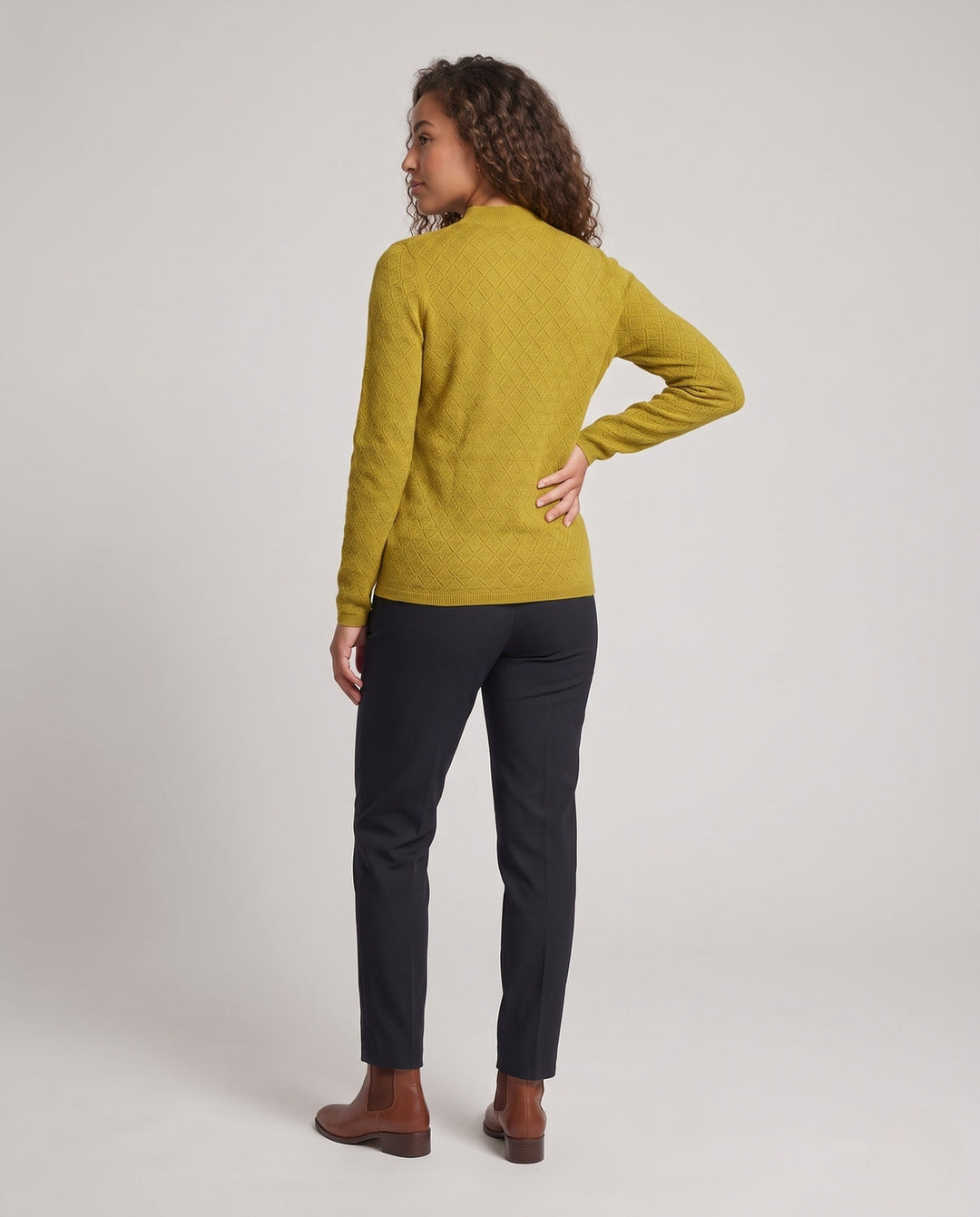 Product 16033027326282 - back_view