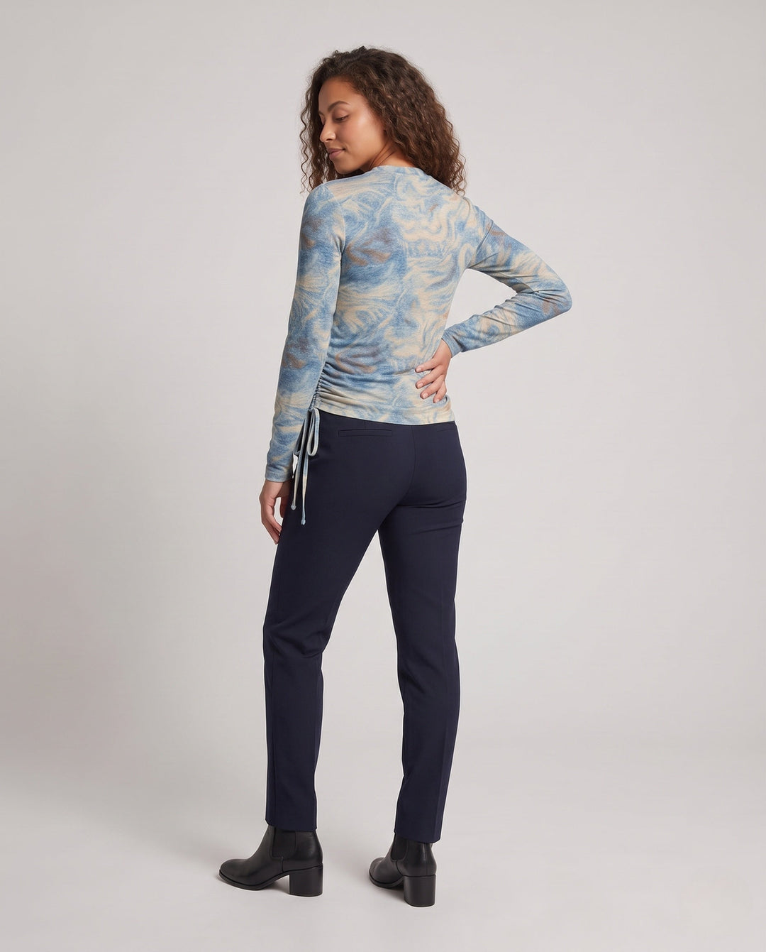 Product 16033029357898 - back_view