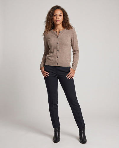Damen Feinstrick-Cardigan mit sichtbarer Knopfleiste, Rundhalsausschnitt und weichem Fall Nord Taschen