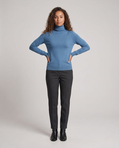 Damen Feinstrick-Rollkragenpullover in körpernaher Passform Nord Taschen