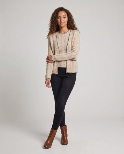 Damen Feinstrick-Zweiteiler mit Ajourmuster – Cardigan und Rundhalspullover Nord Taschen