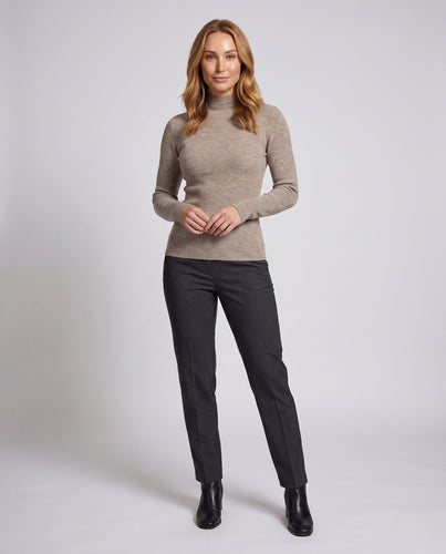 Damen Körperbetont Feinstrick Stehkragenpullover mit flauschigem Cashmere-Look Nord Taschen