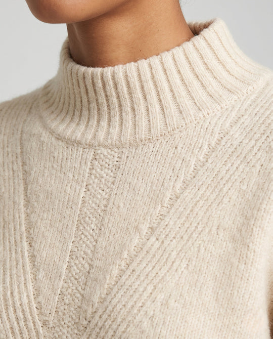 Product 16034476589386 - close_up_detail