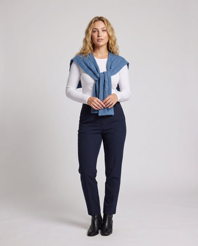 Damen Grobstrick-Schultertuch mit Zopfmuster und Kurzpullover-Schnitt Nord Taschen