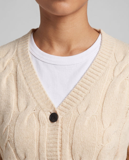 Product 16034479505738 - close_up_detail