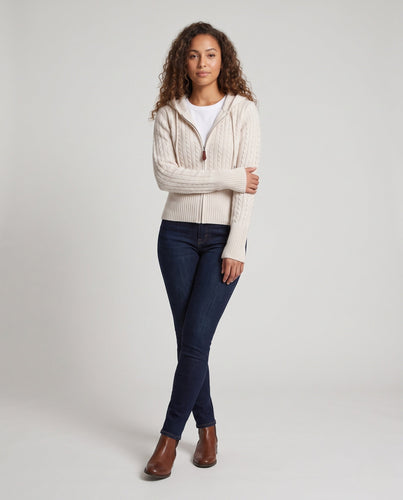 Damen Kapuzen-Zopfstrick-Cardigan mit Reißverschluss, schmaler Rippenbund und Leder-Zipperanhänger Nord Taschen