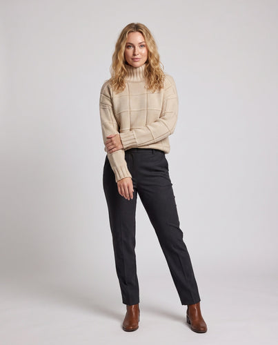 Damen Karierter Feinstrick-Mockneckpullover mit kastiger Oversize-Silhouette Nord Taschen