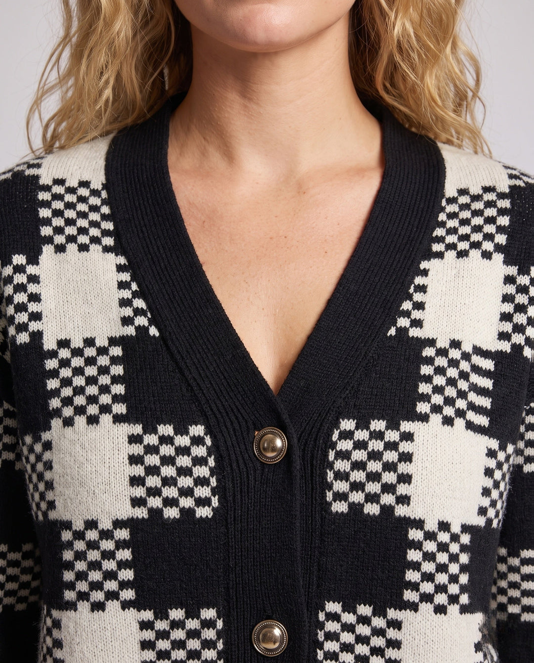 Product 16034480619850 - close_up_detail