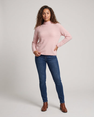 Damen Schmaler Mockneckpullover aus weichem Angora‑Mix mit feiner Rippenkante Nord Taschen