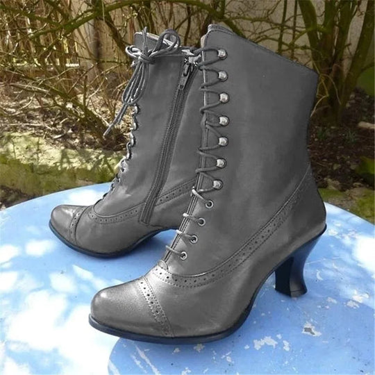 Viktorianische Schnürstiefel mit Absatz - Arvani