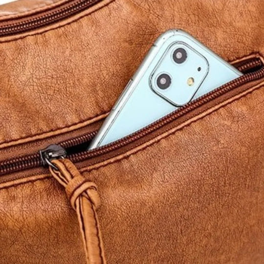Nord Taschen | Multi-pocket Shoulder Bag in Leather