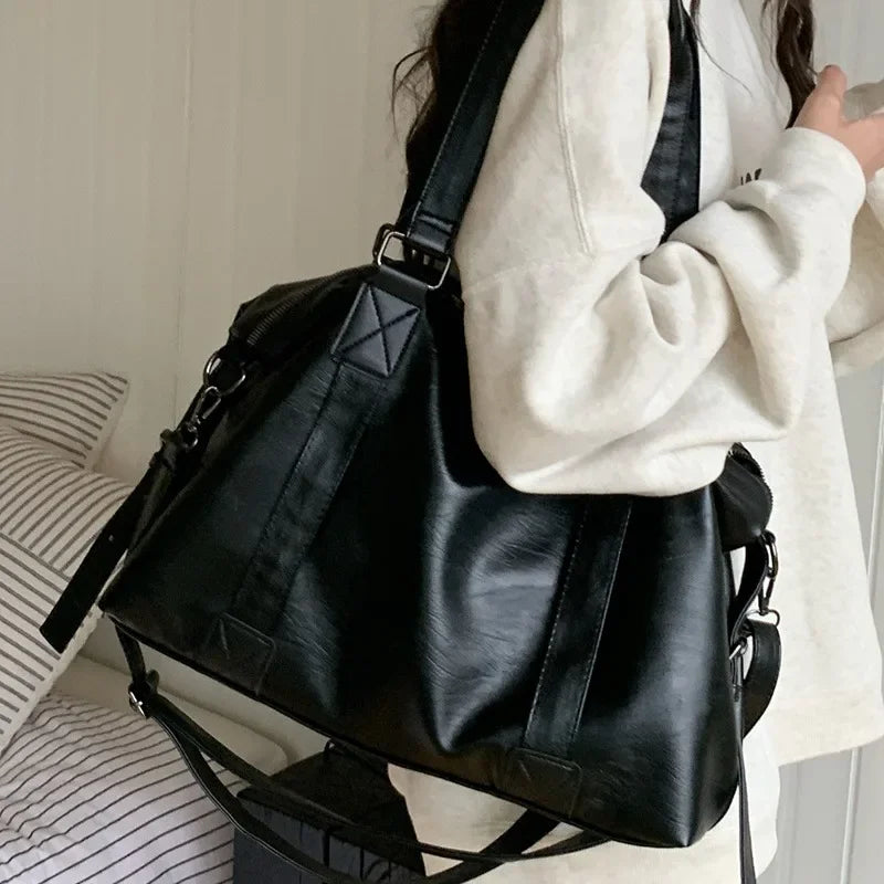Nord Taschen | Large Elegant Handbag for School