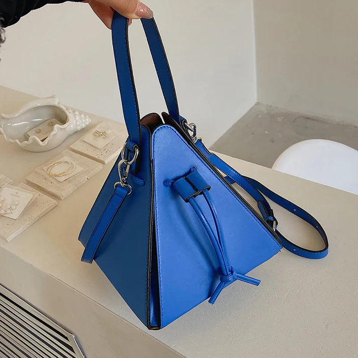 Nord Taschen | Dreieckige Handtasche für Frauen