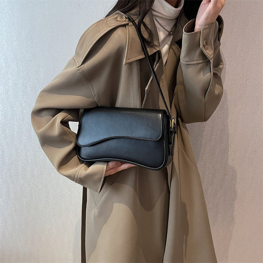 Vintage Leder Crossbody-Taschen Kleine Umhängetasche Stilvolle Armpit Handtaschen und Geldbörsen