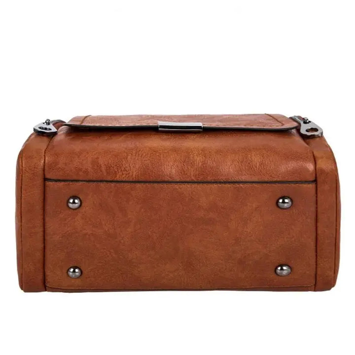 Nord Taschen | Spacious Handbag in Soft Leather with Strap and Zipper Closure