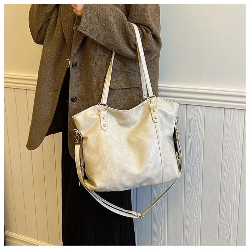 Nord Taschen | Large Elegant Handbag for School