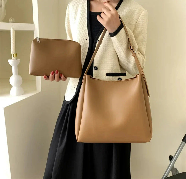 Nord Taschen | Crossbody Handbag in Smooth Leather with Wallet Pouch