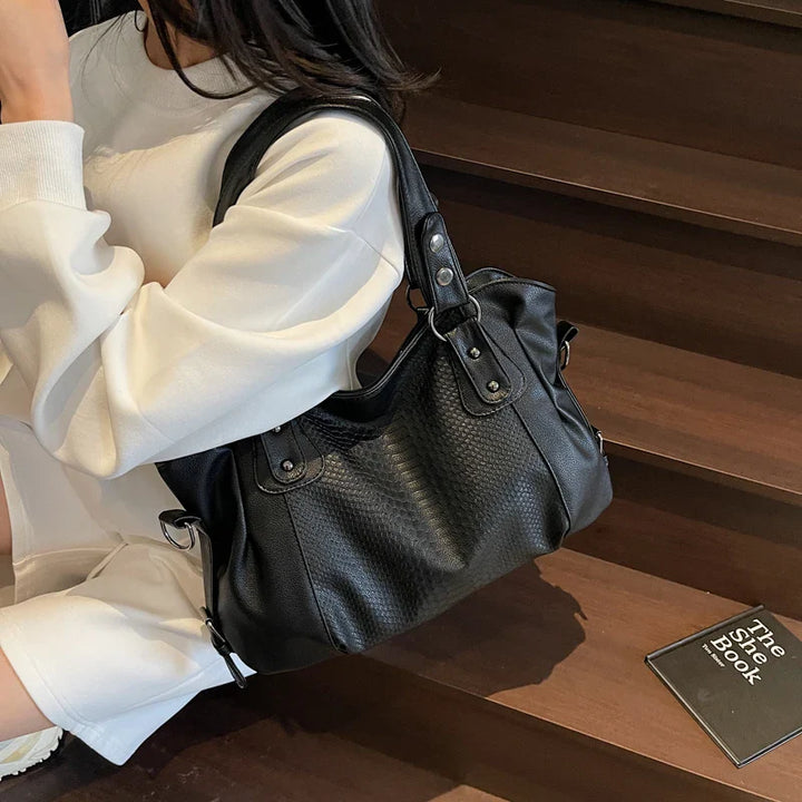 Nord Taschen | Luxury Scaly Leather School Handbag