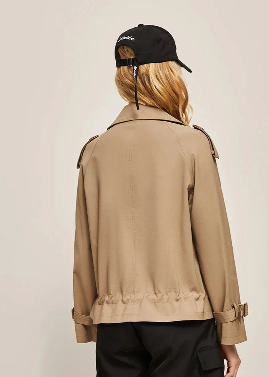 Nord Taschen | Doppelreihiger Trenchcoat für Damen - formelle und lässige Jacke