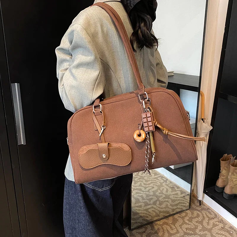Nord Taschen | Handbag for School with Shoulder Strap in Suede