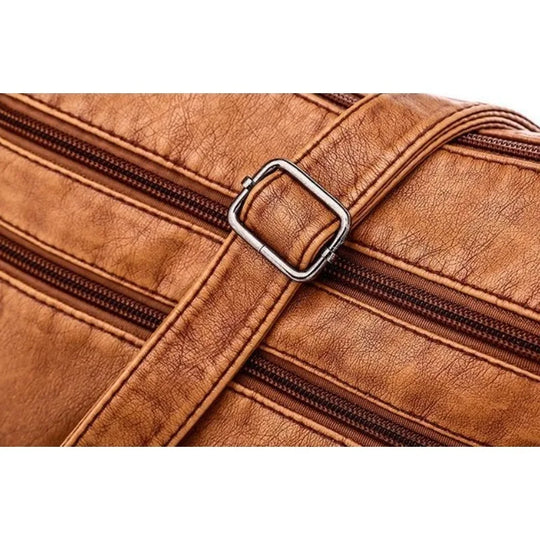 Nord Taschen | Multi-pocket Shoulder Bag in Leather