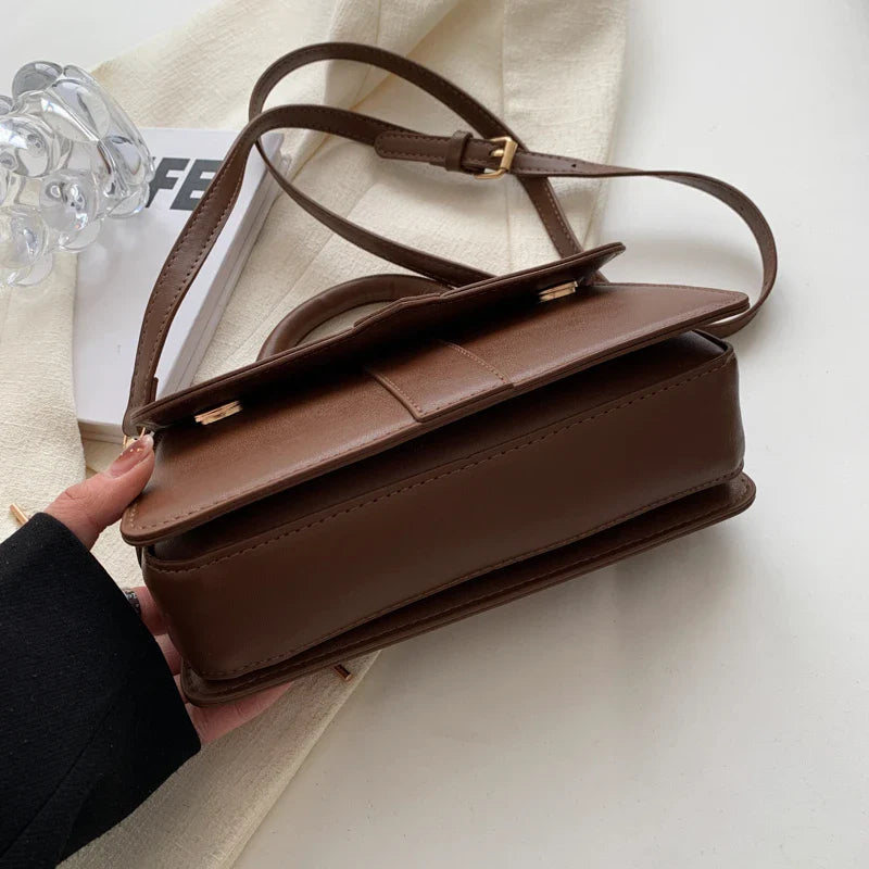 Nord Taschen | Small Smooth Leather Handbag