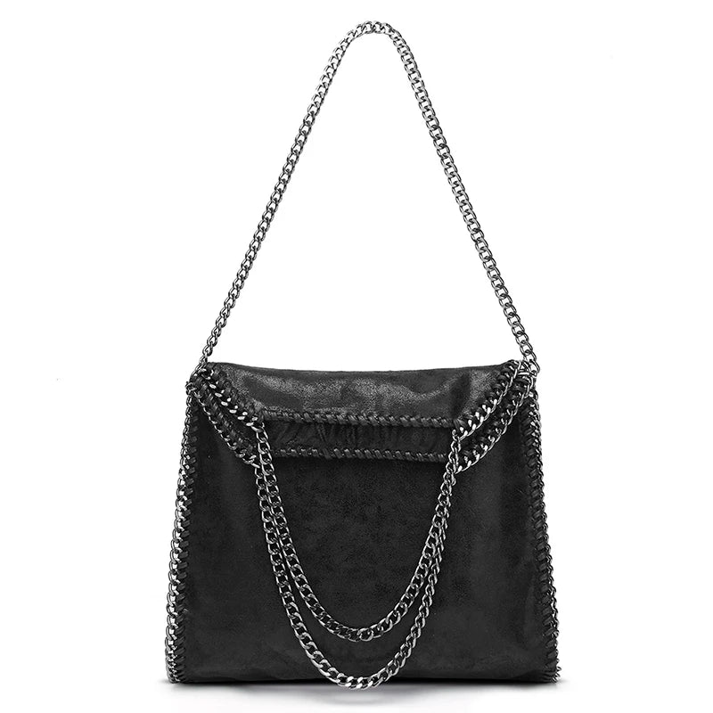 Nord Taschen | Soft Leather Handbag with Chain Shoulder Strap