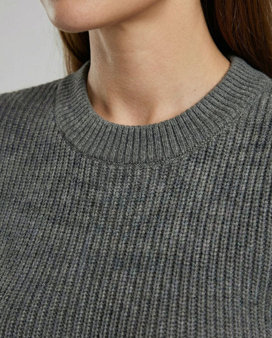 Elegantes Figurbetontes Strick Midikleid