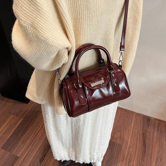 Nord Taschen | Elegant Patent Leather Handbag