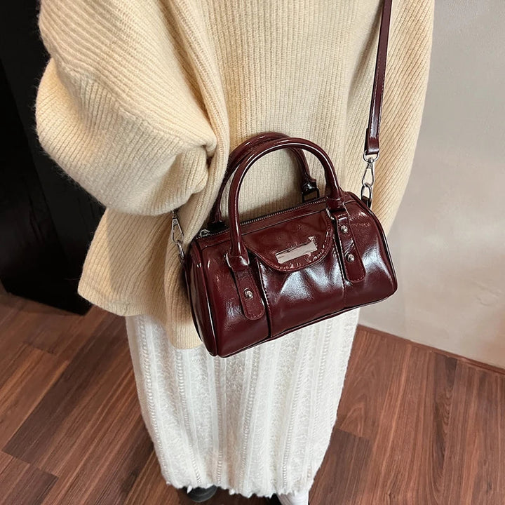 Nord Taschen | Elegant Patent Leather Handbag
