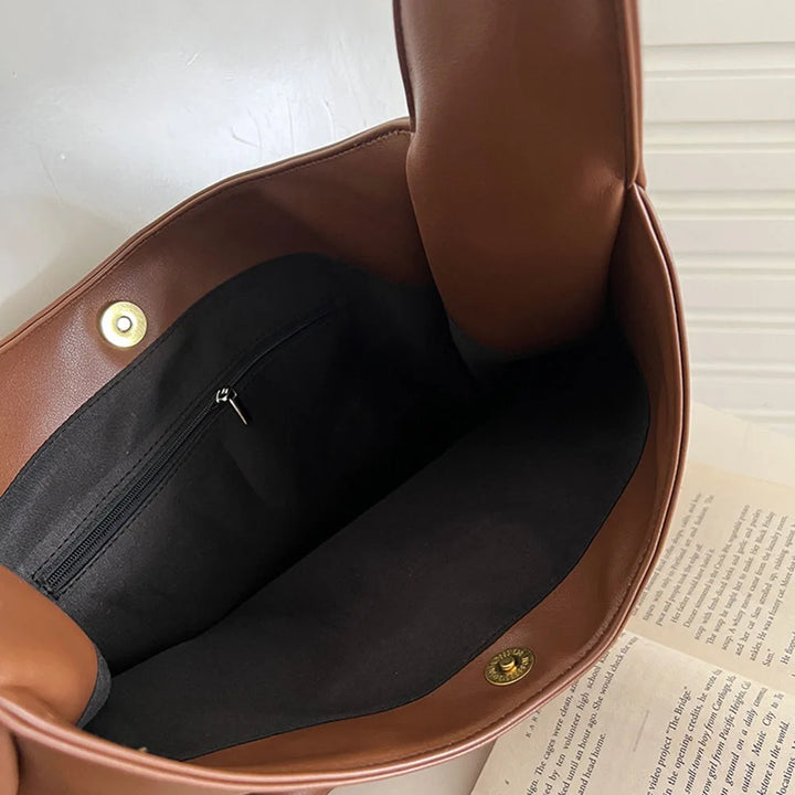 Nord Taschen | Large Trendy Black Leather Handbag