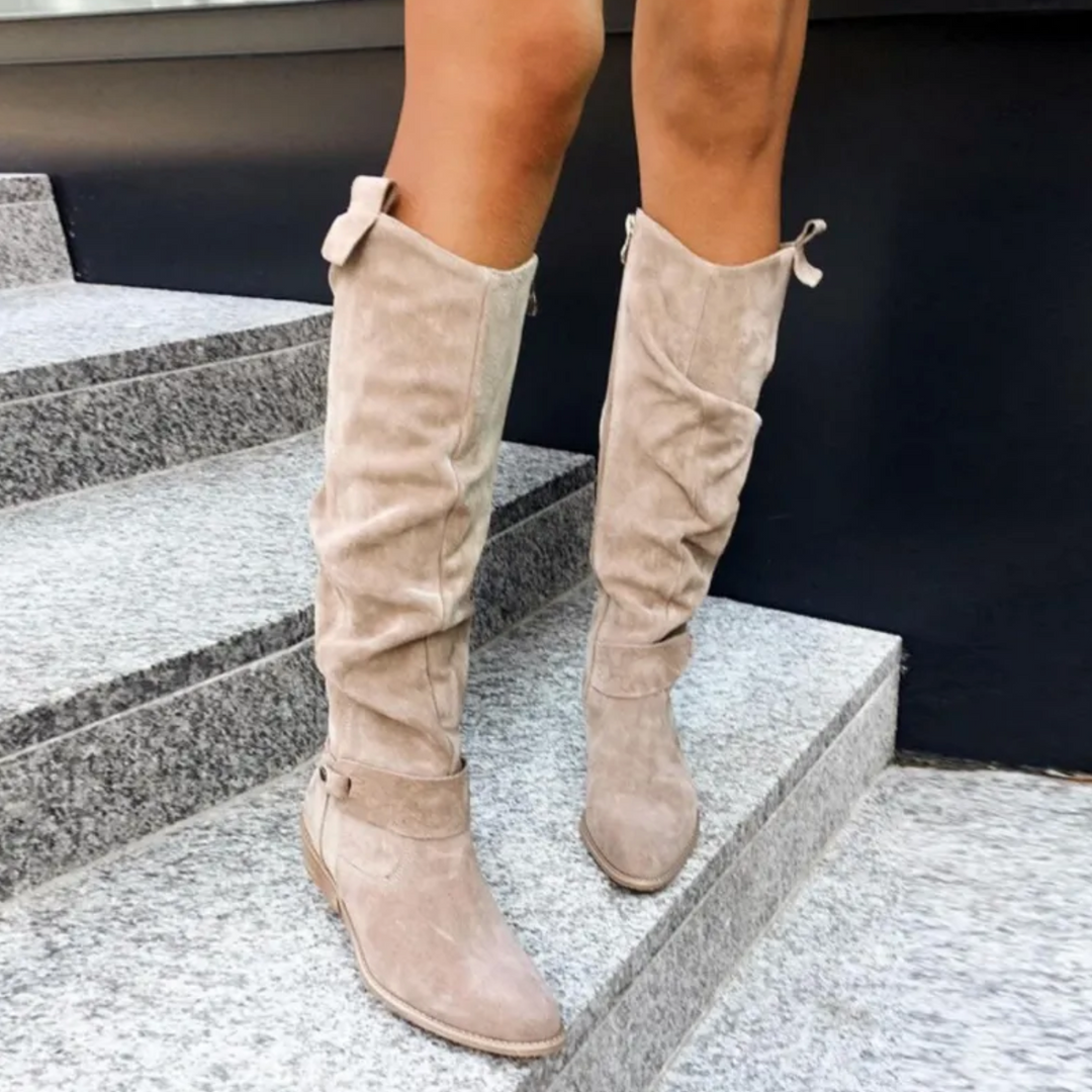 Bequeme Cowboy Stiefel mit Verspielten Details und Eleganter Ausstrahlung