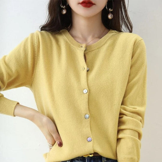 Dünne strickjacke für den frühling
