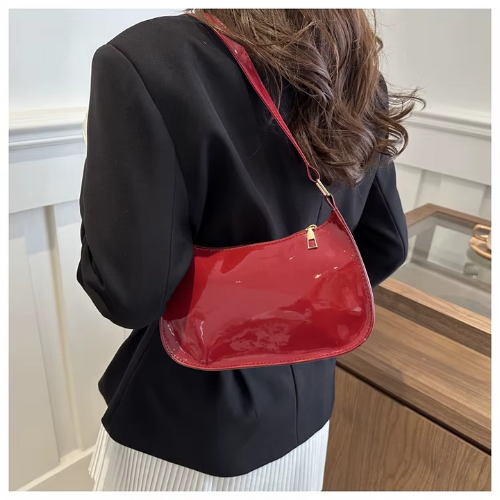 Nord Taschen | Small Patent Handbag