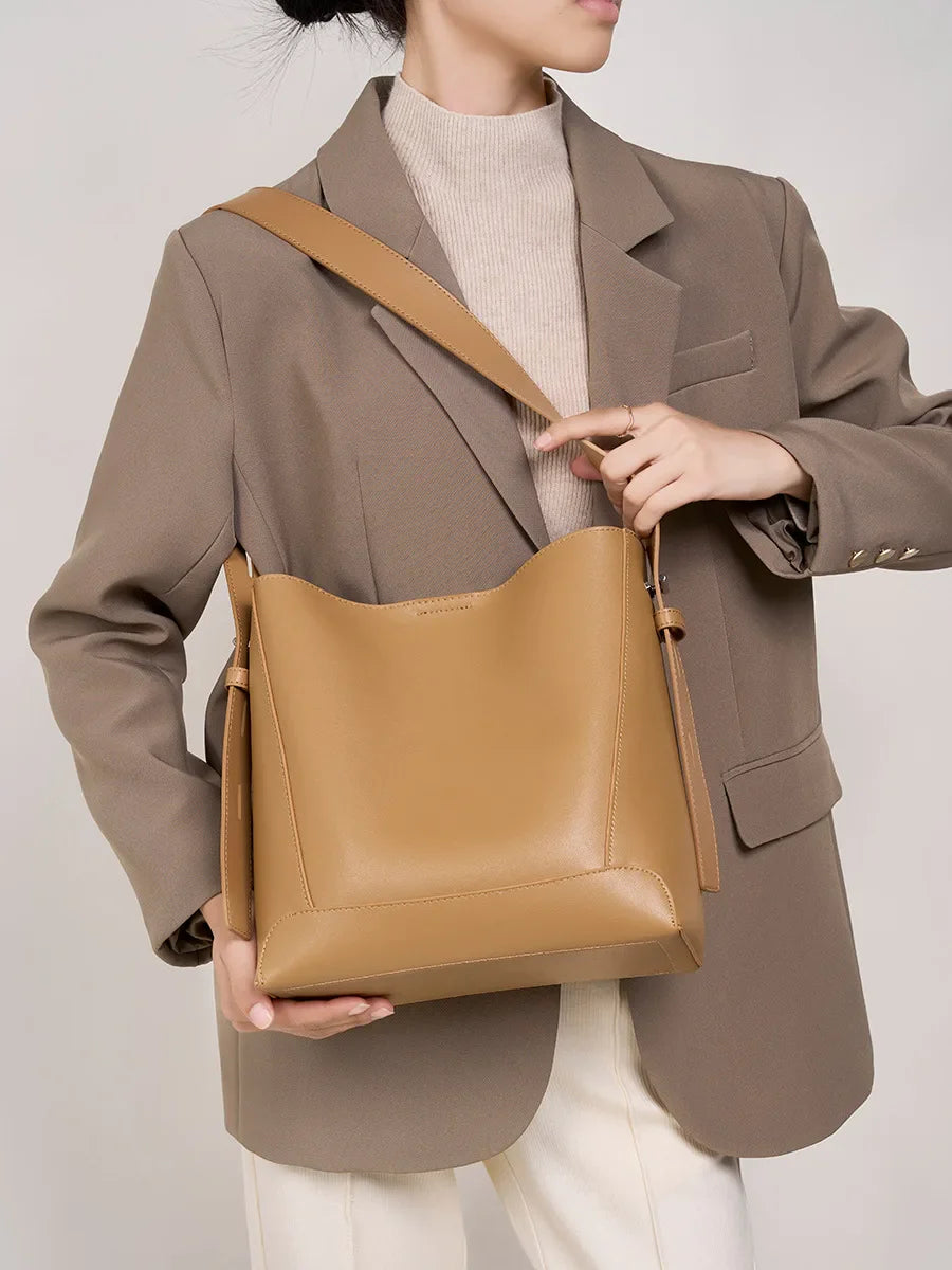 Nord Taschen | Luxury Smooth Leather School Handbag with Shoulder Strap