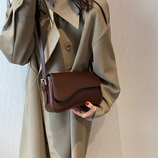 Vintage Leder Crossbody-Taschen Kleine Umhängetasche Stilvolle Armpit Handtaschen und Geldbörsen