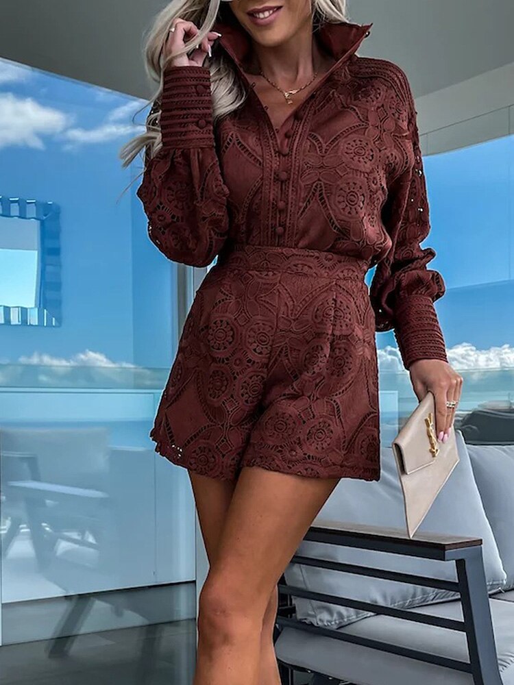 Langärmeliger Jumpsuit mit Spitze